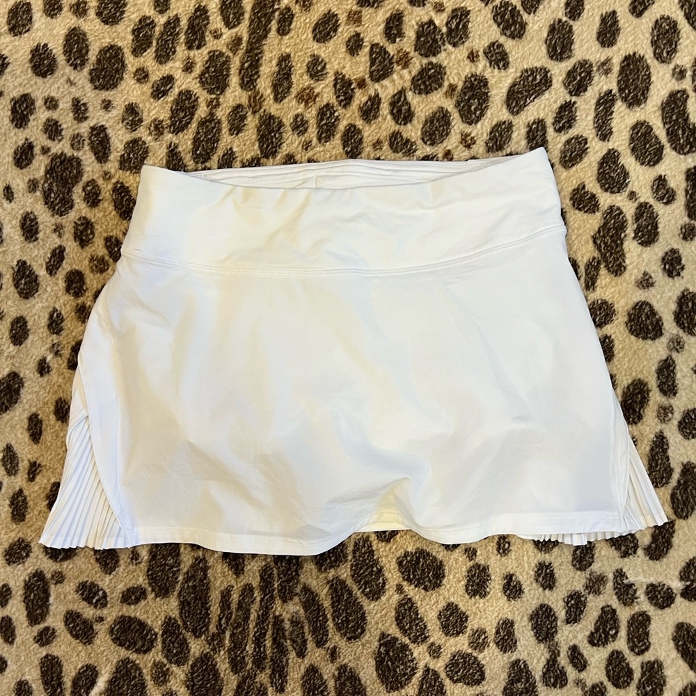 Lululemon Play off the pleats Skirt